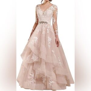 Romantic Lace Wedding Dress in Cream